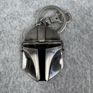 Star Wars The Mandalorian Helmet Pewter Key Ring Silver